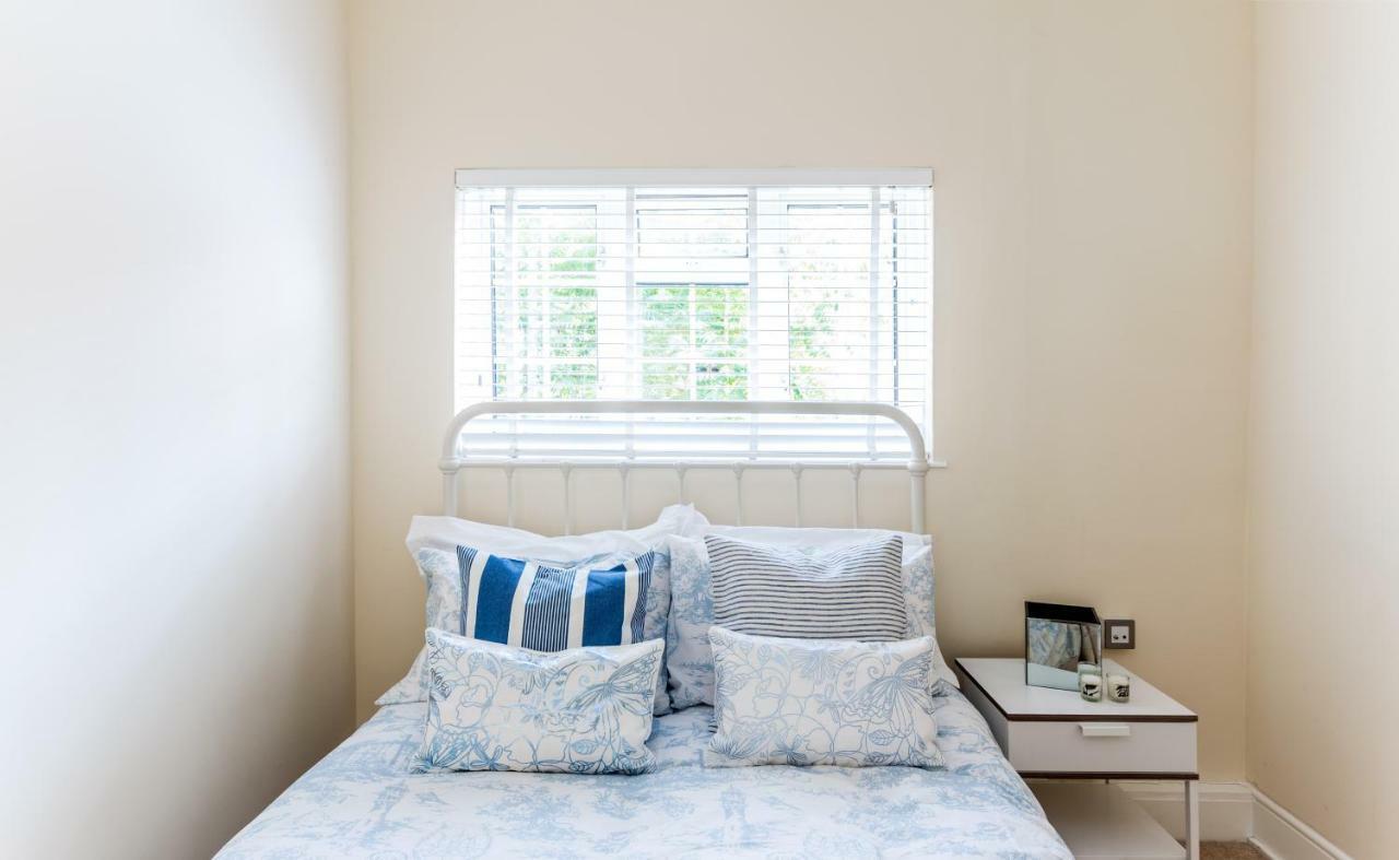 Apartament Logan Mews By Lime Street Londyn Zewnętrze zdjęcie